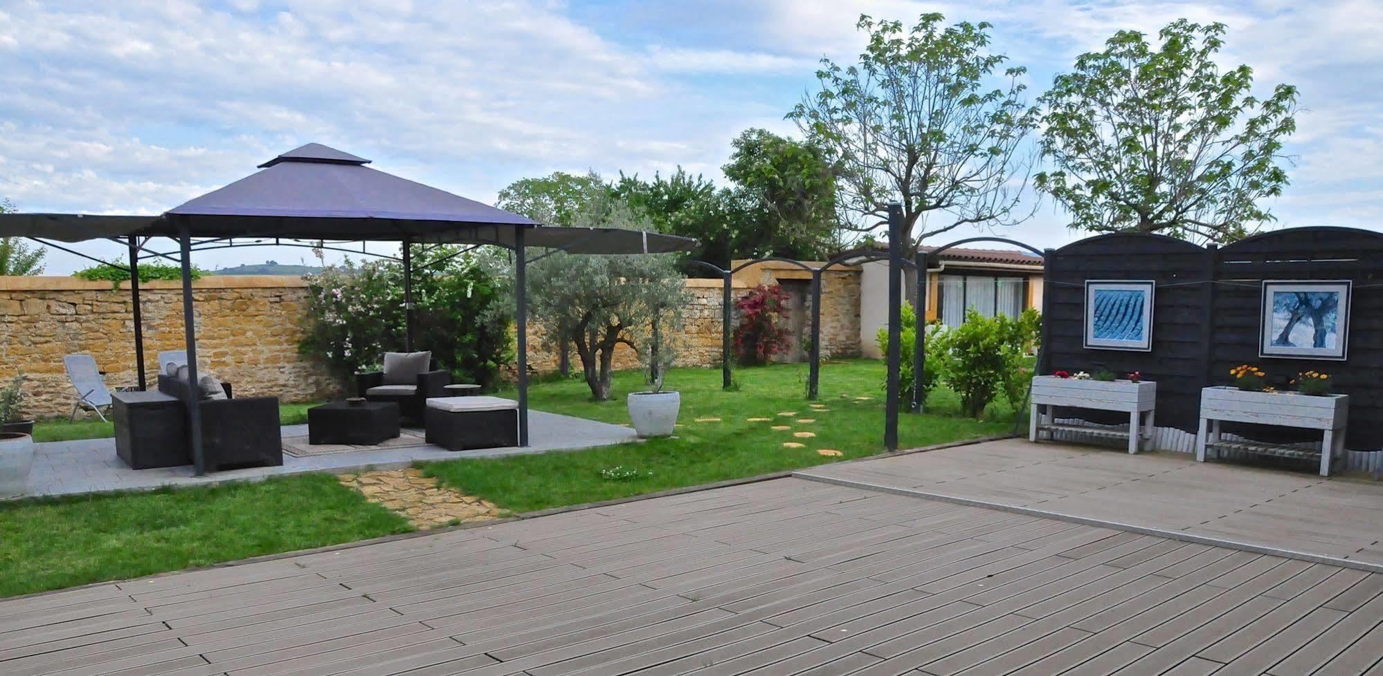 Le Clos Du Cher En Beaujolais Saint-Germain-Nuelles Ngoại thất bức ảnh