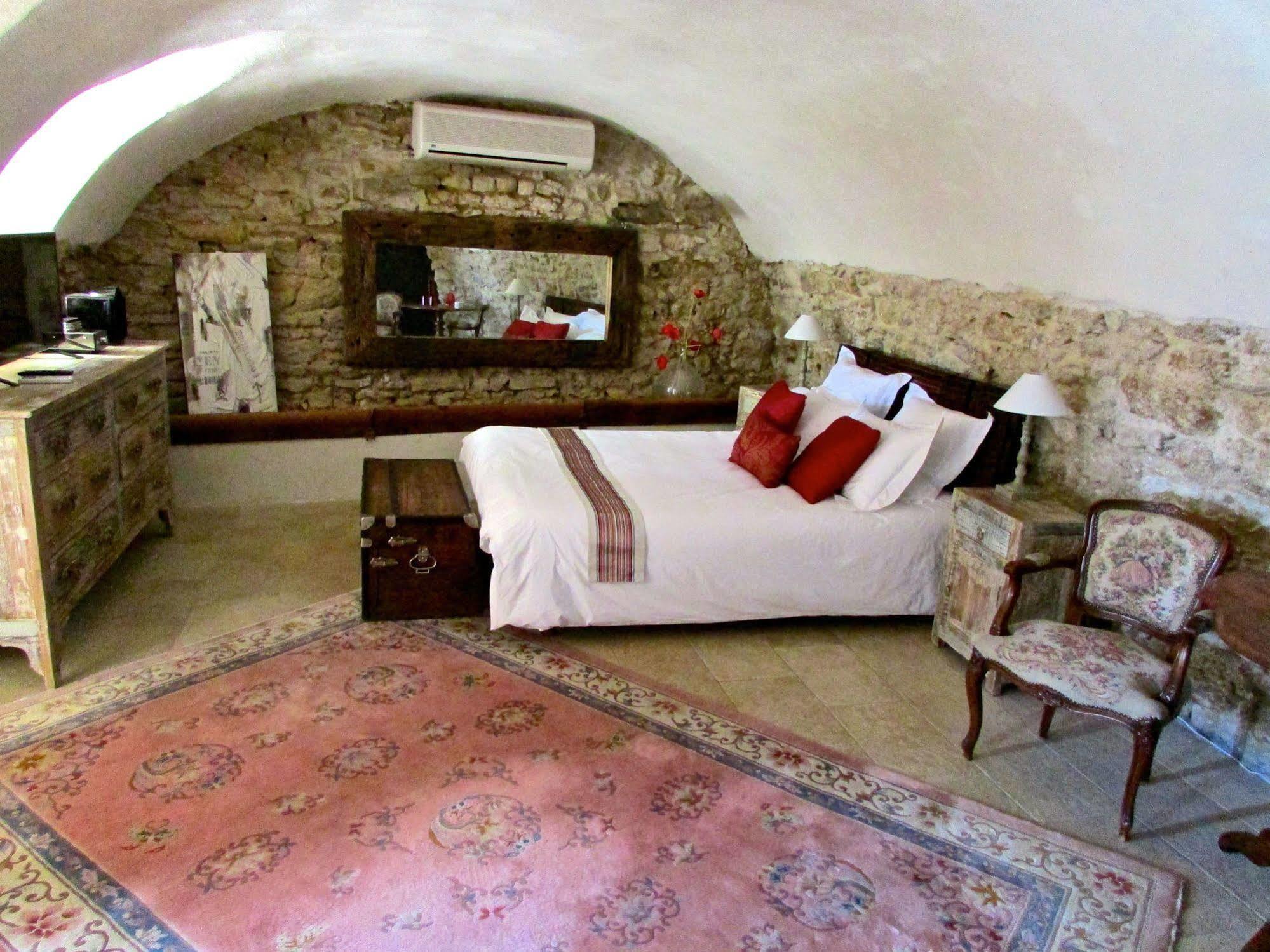 Le Clos Du Cher En Beaujolais Saint-Germain-Nuelles Ngoại thất bức ảnh